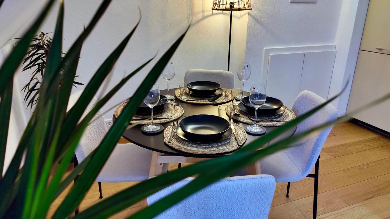 One Apartment'S⎢Neu+Zentral⎢Alberstplatz⎢Altbau Coburg Luaran gambar