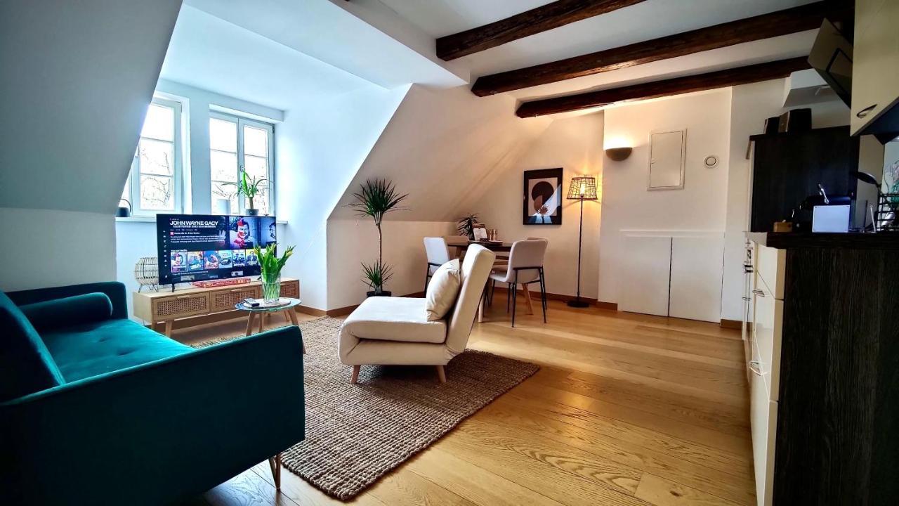 One Apartment'S⎢Neu+Zentral⎢Alberstplatz⎢Altbau Coburg Luaran gambar
